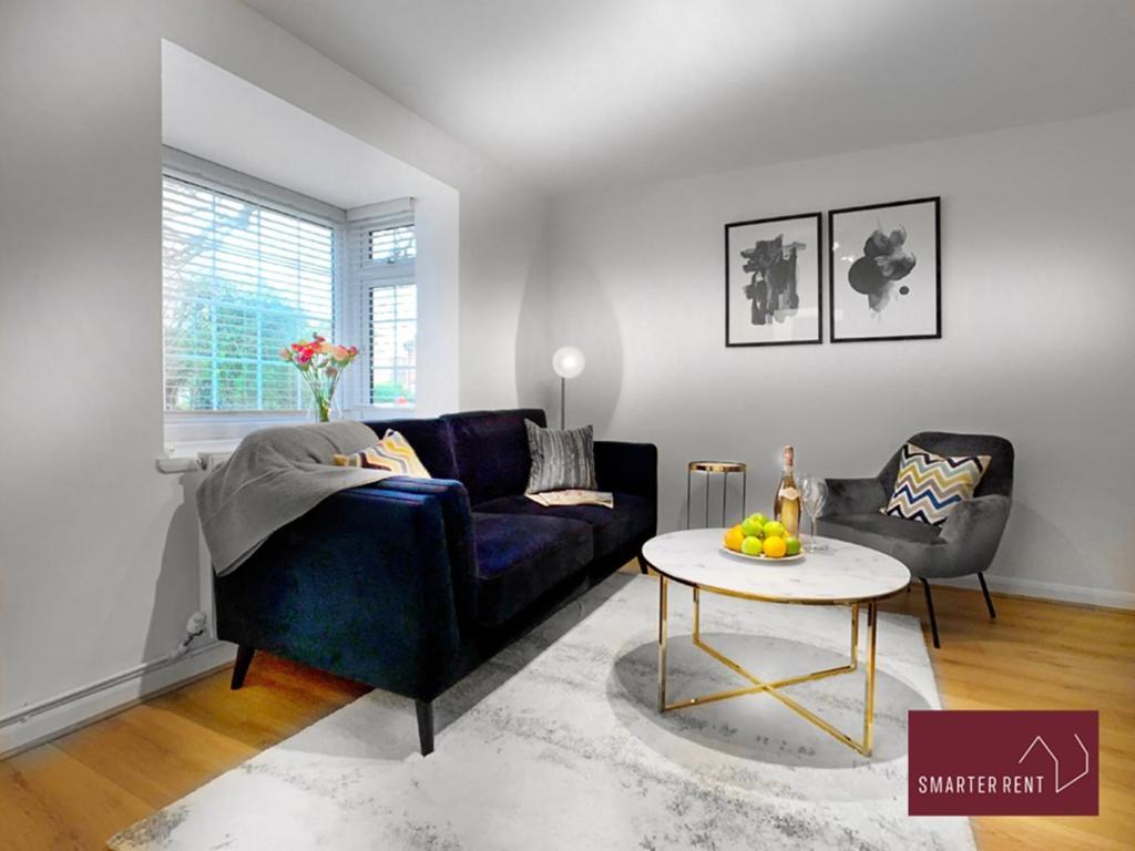 Wokingham - 2 Bed Modern House - Parking Apartment Bagian luar foto